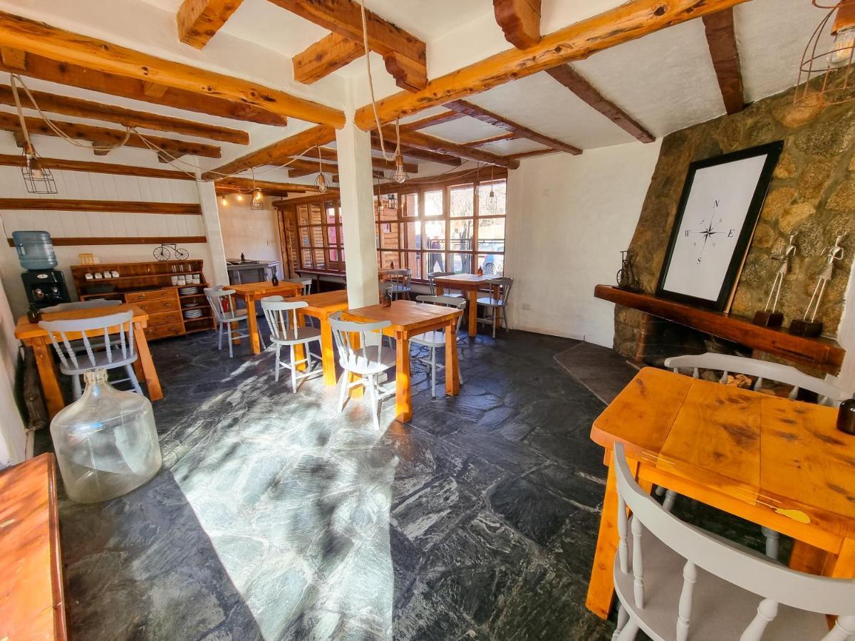 Hosteria Las Lucarnas San Martín de los Andes Eksteriør bilde